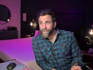 1 Ee live cam preview — HD — straight — age 39