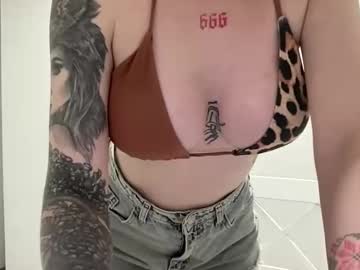 1dove live cam preview — german — age 19