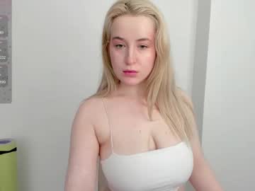 Acid Juice live cam preview — HD — feet — age 21