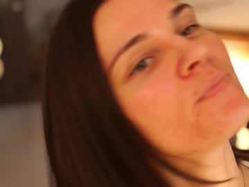 Adagrand live cam preview — HD — feet — age 27