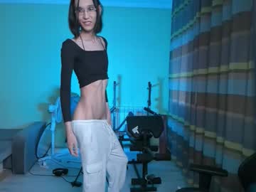 Live Feet Fetish Performer Alison_marlowe, 22 yrs - Ted's Cam Directory