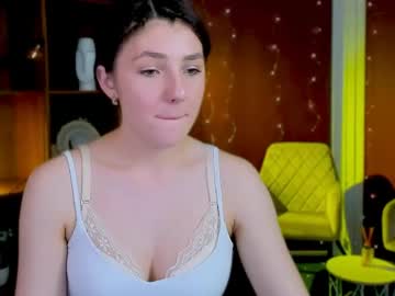 Alma Heart live cam preview — HD — nonude — age 23