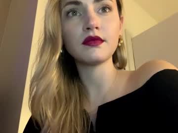 Ameliehotsexy live cam preview — HD — blonde — age 25