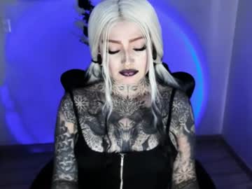 Anai Gomez live cam preview — HD — goth — age 26
