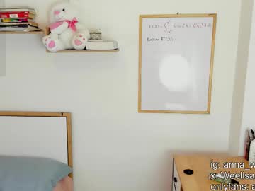 Anna Wells live cam preview — HD — anal — age 24