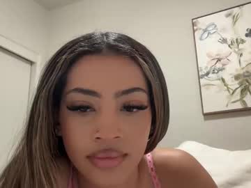 Ariraeee live cam preview — HD — 18 — age 0