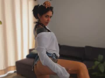Artgea live cam preview — HD — latina — age 25