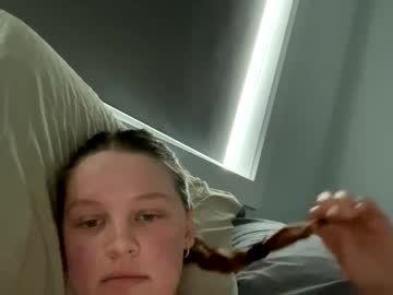Bellalove4 live cam preview — 19 — age 0