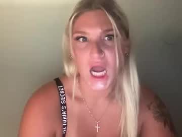 Bhadbarbi3 live cam preview — HD — bigboobs — age 0