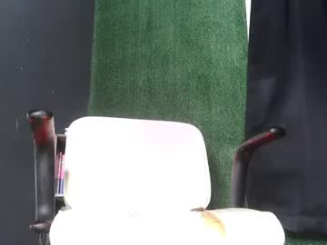 Bigpussypump live cam preview — HD — ebony — age 30