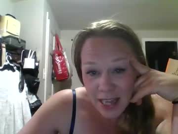 Blondetoplease live cam preview — singlemom — age 42