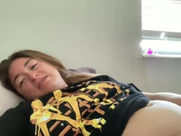 Brattylittlelion live cam preview — new — age 0