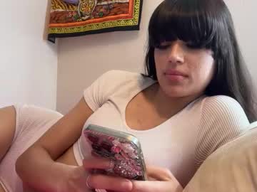 Brunettefantasy4848 live cam preview — bubblebutt — age 0