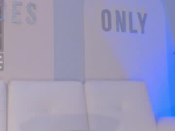 Candaserussell profile image (offline)