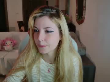 Cassy Cum live cam preview — live — HD — french — age 0