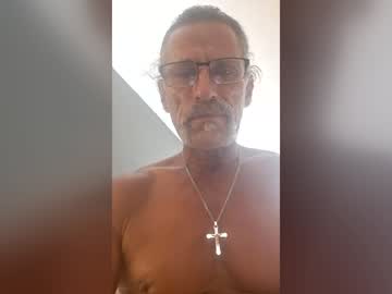 Chitwnhustler live cam preview — hotwife — age 52