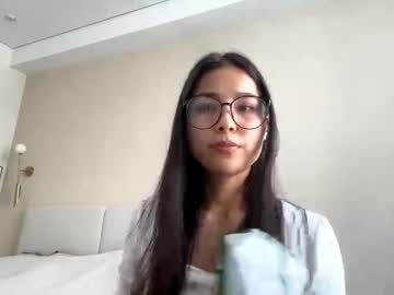 Christinebrillhart live cam profile photo