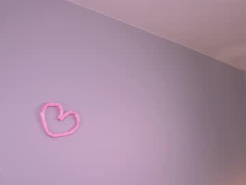 Claire Amoure profile image (offline)