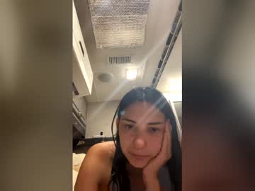 Cuvrebubble Of live cam preview — 20 — age 0