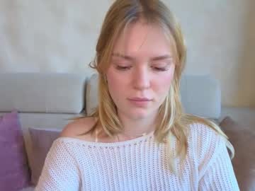 Cyberheart   live cam preview — HD — natural — age 0