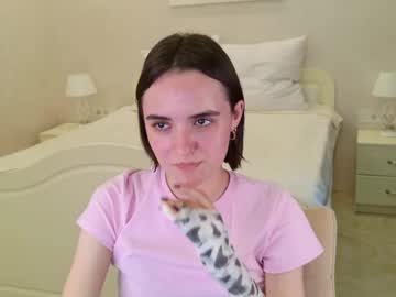 Daisy Heart live cam preview — HD — armpit — age 20