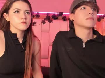 Daphne And Roger live cam profile photo