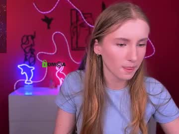 Darly Honey live cam preview — HD — nonude — age 23