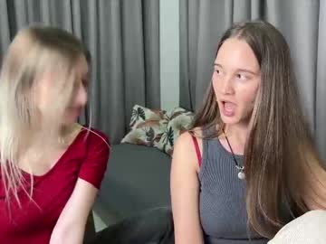 Emi  Ly live cam profile photo