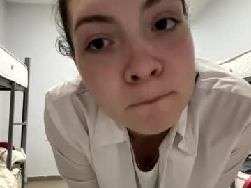 Emmagerhauser live cam preview — HD — 18 — age 18