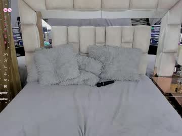 Emmahill1 live cam preview — HD — bigass — age 29