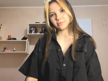 Enedinahevia live cam profile photo