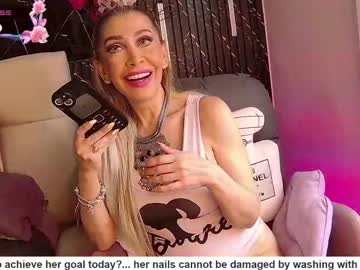 Evelynagrey live cam preview — HD — mature — age 53