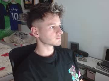 Freddy Star live cam preview — live — HD — age 28