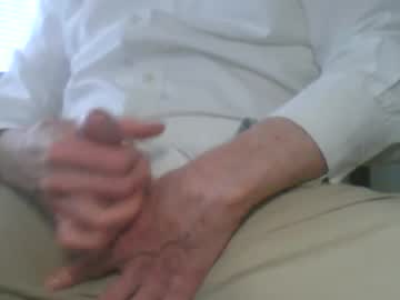 Freeballerbrian live cam preview — daddy — age 62