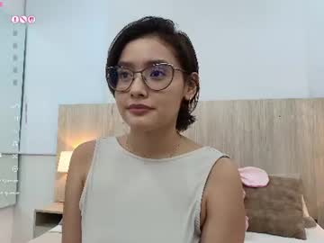 Gabriela Vargas live cam preview — HD — latina — age 19