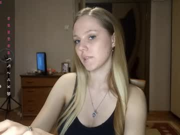 Gladissoter live cam preview — HD — shy — age 18