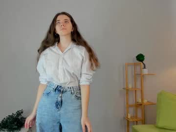 Hellenumholtz live cam profile photo