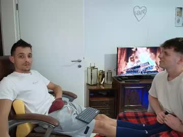 Hotboyshorny live cam preview — young — age 19