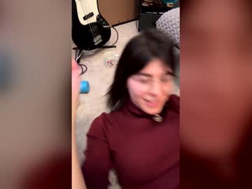 Itschloelaurent live cam preview — HD — trans — age 0