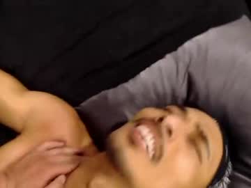 J0nnyk1ng live cam preview — hispanic — age 36