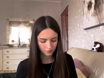 Janettoyota live cam preview — HD — shy — age 18