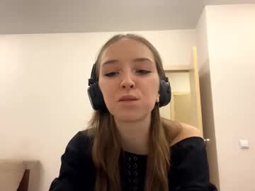 Jayehubiak live cam preview — HD — 18 — age 18