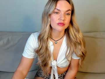 Jennifer Perezz live cam preview — HD — bigass — age 33