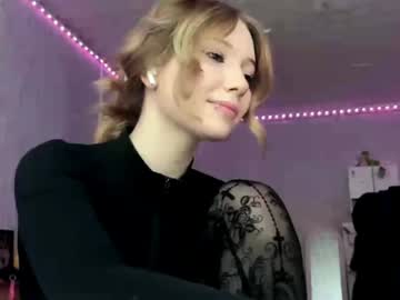 Jerikruschke live cam preview — HD — new — age 18