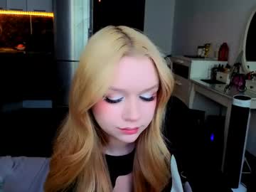 Jiaalisaa live cam preview — HD — curvy — age 20