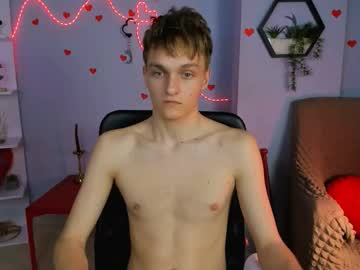 John Lik live cam profile photo