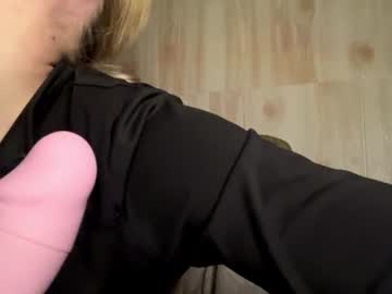 Juligwartney live cam profile photo
