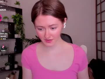 Kate Cuddle live cam preview — HD — braces — age 22