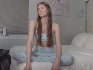 Katynowhere live cam preview — HD — new — age 0