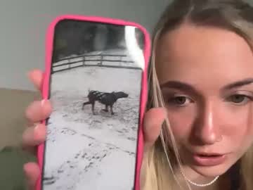 Kelseyblu live cam preview — new — age 18